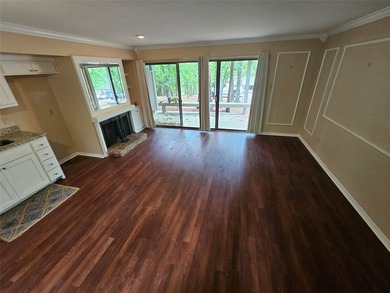 Enjoy easy living in this charming 1-bedroom, 1-bath condo - photo 13