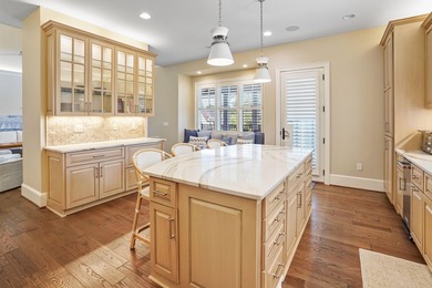 Experience Luxury Lifestyle at the Grande Villas! Spacious - photo 14