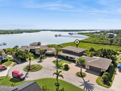 Experience the pinnacle of coastal luxury living in this - photo 15