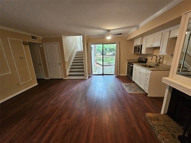 Enjoy easy living in this charming 1-bedroom, 1-bath condo - photo 16