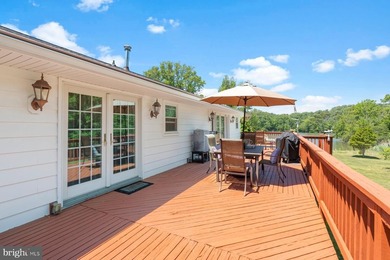 Nestled at the end of a peaceful peninsula in the sought-after - photo 18