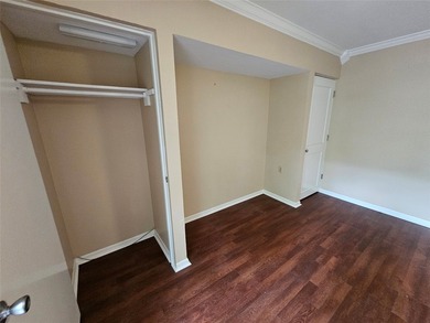 Enjoy easy living in this charming 1-bedroom, 1-bath condo - photo 18