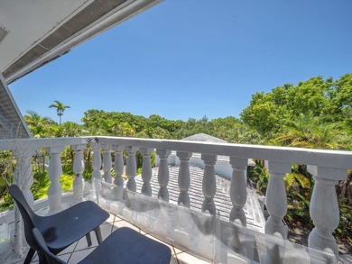 Welcome to Royal Caribbean Club in Coral Gables! This spacious - photo 21