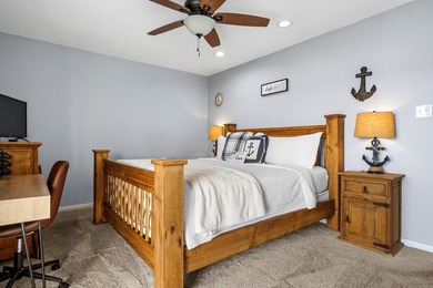 Amazing views of beautiful Lake Hamilton and mountains from this - photo 25