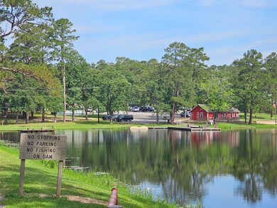 Enjoy easy living in this charming 1-bedroom, 1-bath condo - photo 26