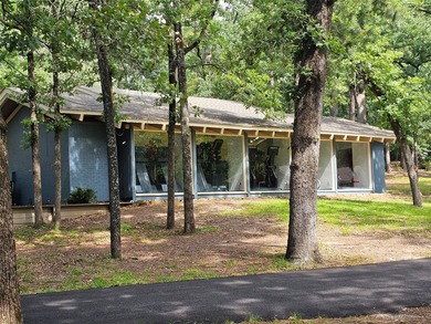 Enjoy easy living in this charming 1-bedroom, 1-bath condo - photo 28