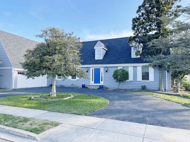 Large 4 Bedroom Home on an oversized corner lot in the - photo 1