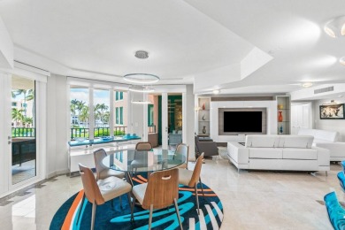 Lake Condo For Sale in Boca Raton, Florida