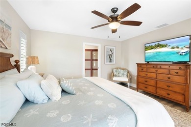 Discover the relaxed Florida lifestyle in this charming 3-bed - photo 32
