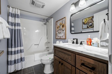 Amazing views of beautiful Lake Hamilton and mountains from this - photo 35