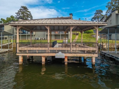 Amazing views of beautiful Lake Hamilton and mountains from this - photo 40