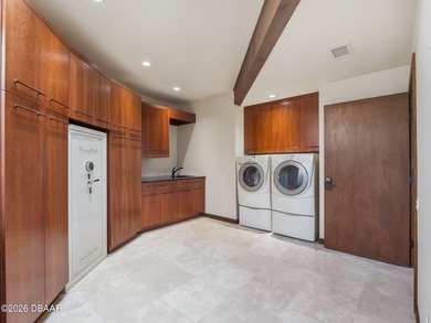 Experience the pinnacle of coastal luxury living in this - photo 48