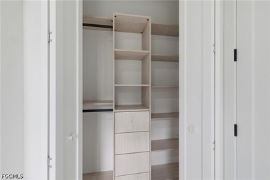 SELLER IS WILLING TO CONTRIBUTE TOWARD CLOSING COSTS WITH AN - photo 23