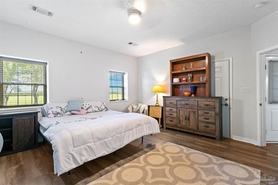 WALNUT HILL, FL - 3BR/2.5BA BRICK RANCH ON 5 FENCED ACRES | ICF - photo 27
