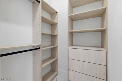SELLER IS WILLING TO CONTRIBUTE TOWARD CLOSING COSTS WITH AN - photo 32