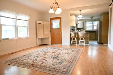 Simply Satisfying - This inviting Lake View home offers a - photo 3