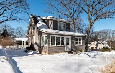 Congers Lake Home Sale Pending in Valley Cottage New York