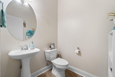 Luxury Living in Gated Nature Trail | 6BR + Bonus | Seller - photo 14
