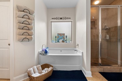 Luxury Living in Gated Nature Trail | 6BR + Bonus | Seller - photo 17
