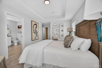 MOVE IN READY. Located within 20 mins to Downtown Pensacola! ONE - photo 7