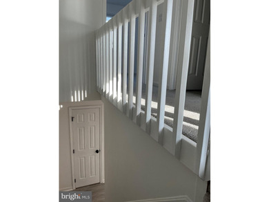 *100% Renovated* Welcome to this *BEAUTIFUL RENOVATED* 2-bedroom - photo 22