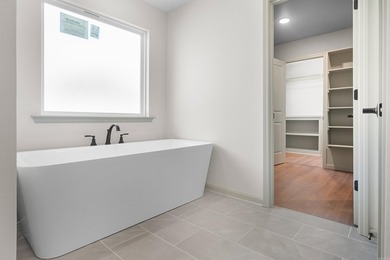 This 4 bedroom/ 2 bathroom new construction home in Diamondhead - photo 24