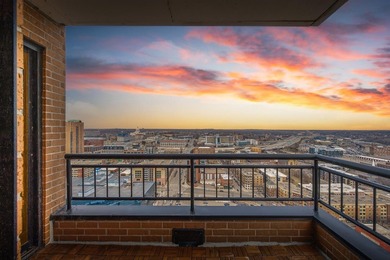 It's All About The View! This condo delivers on everything you - photo 26