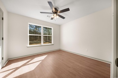 This 4 bedroom/ 2 bathroom new construction home in Diamondhead - photo 31