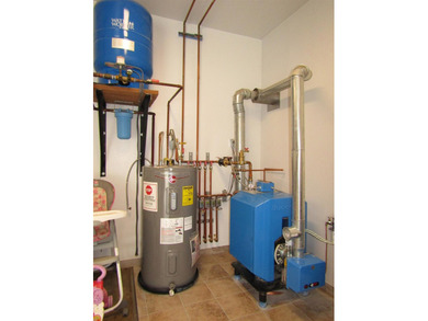 This 5-Star Energy Rated home offers comfort, efficiency, and - photo 2