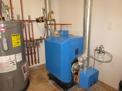 This 5-Star Energy Rated home offers comfort, efficiency, and - photo 3