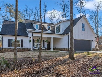 (private lake, pond, coastal) Home For Sale in Gray Georgia