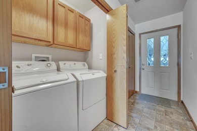 Come check out your sweet Big Spirit Lake getaway! This home is - photo 9