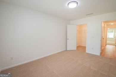 Beautiful well maintained home in Osprey Cove with brand new LVP - photo 17