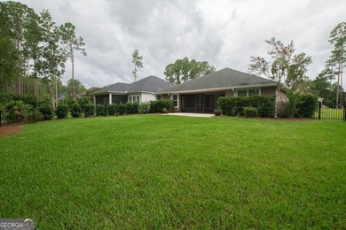 Beautiful well maintained home in Osprey Cove with brand new LVP - photo 40
