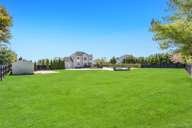 Welcome to 25 Maidstone Lane in Wading River-an exceptional - photo 40