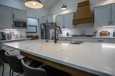 Discover your own private retreat in the heart of the Ouachita - photo 11