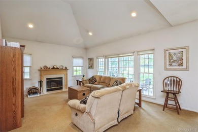 Come Live A Lifestyle in this very Desirable 24/7 Gated Golf - photo 11