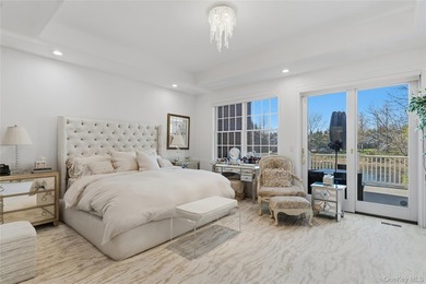 The Chatham at Manhasset - Premier Gated Luxury Living - photo 14