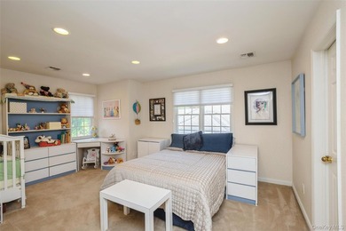 Come Live A Lifestyle in this very Desirable 24/7 Gated Golf - photo 17