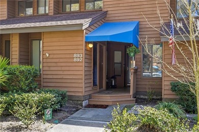 Much desired 2 bedroom /2 bath condo all on ground level located - photo 1