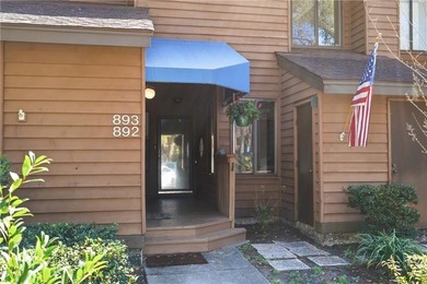 Much desired 2 bedroom /2 bath condo all on ground level located - photo 2
