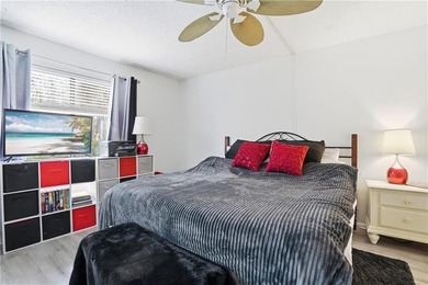 Much desired 2 bedroom /2 bath condo all on ground level located - photo 10