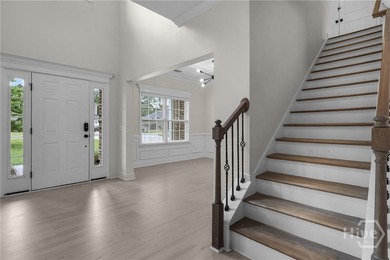 Welcome to 180 Kerry Drive, where space, privacy and modern - photo 10
