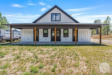 Discover the perfect blend of modern luxury and peaceful country - photo 3