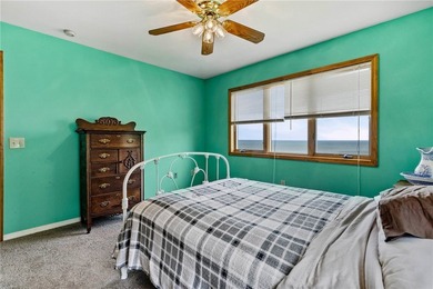 Welcome home to this exceptional 4-bedroom, 3 full bath Colonial - photo 36