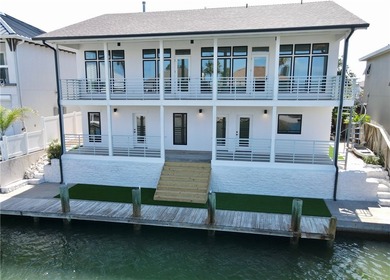 An extensive transformation in Island Moorings, this canal front - photo 37