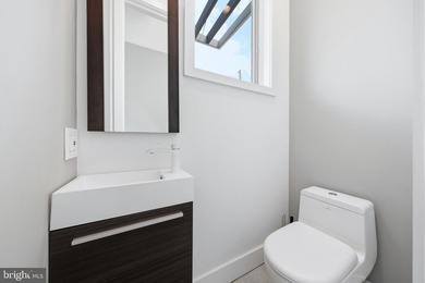 Welcome to this beautifully maintained, 10-year-young townhouse - photo 44