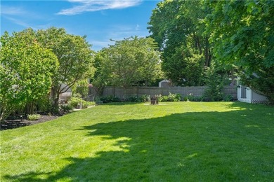 Beautifully updated 1947 Cape Cod set on a quiet cul-de-sac in - photo 49