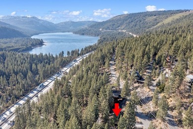 Build your Tahoe basecamp in the heart of Truckee. This - photo 1