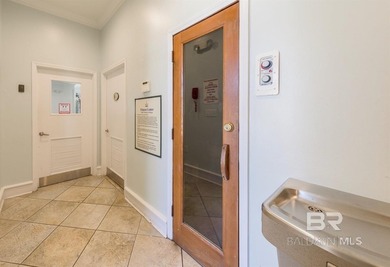 Fully renovated from top to bottom with no detail overlooked - photo 11